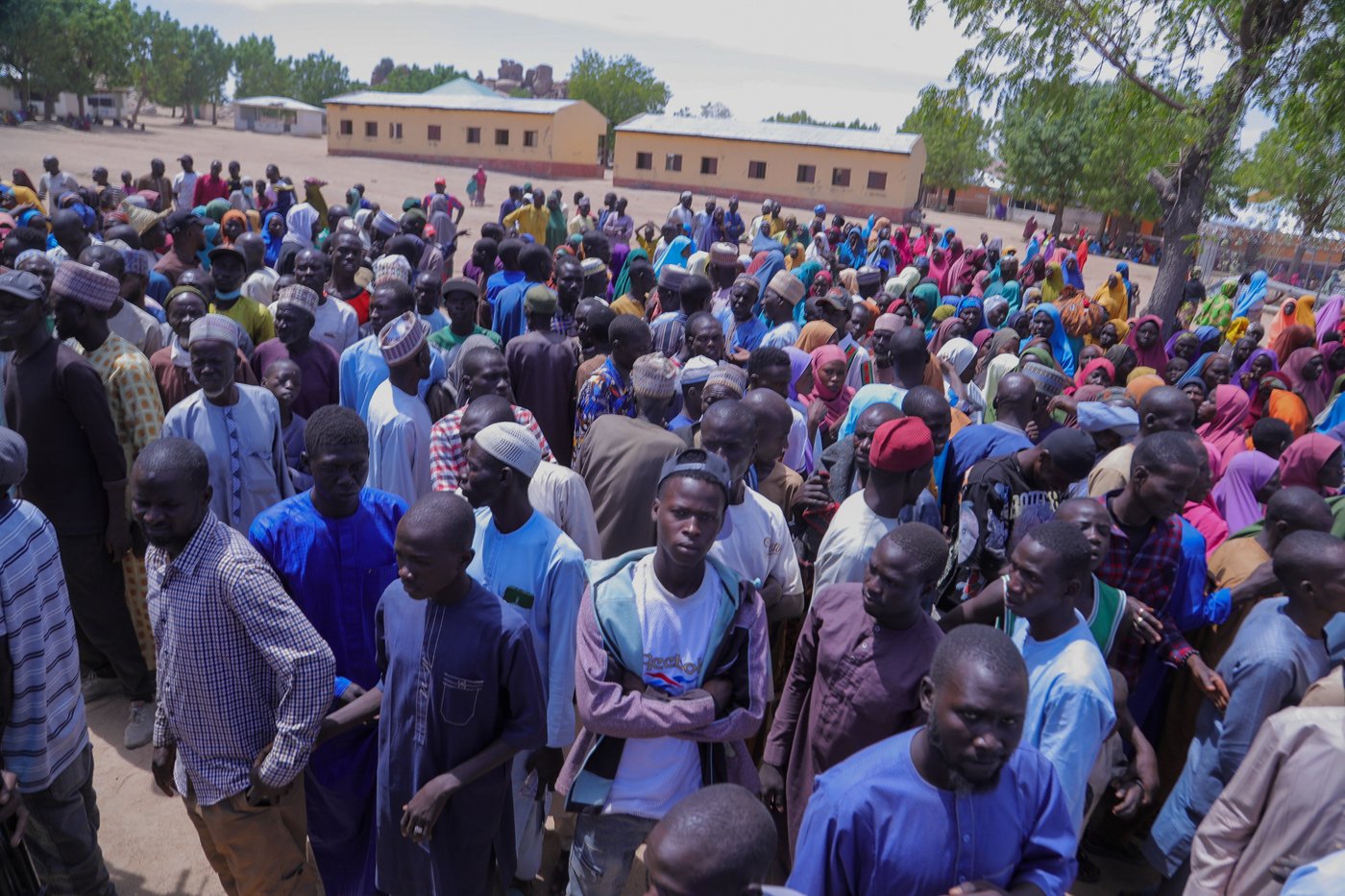Islamic militants abduct more than 300 people in northeastern Nigeria, officials say | iNFOnews.ca Islamic militants abduct more than 300 people in northeastern Nigeria, officials say | iNFOnews.ca