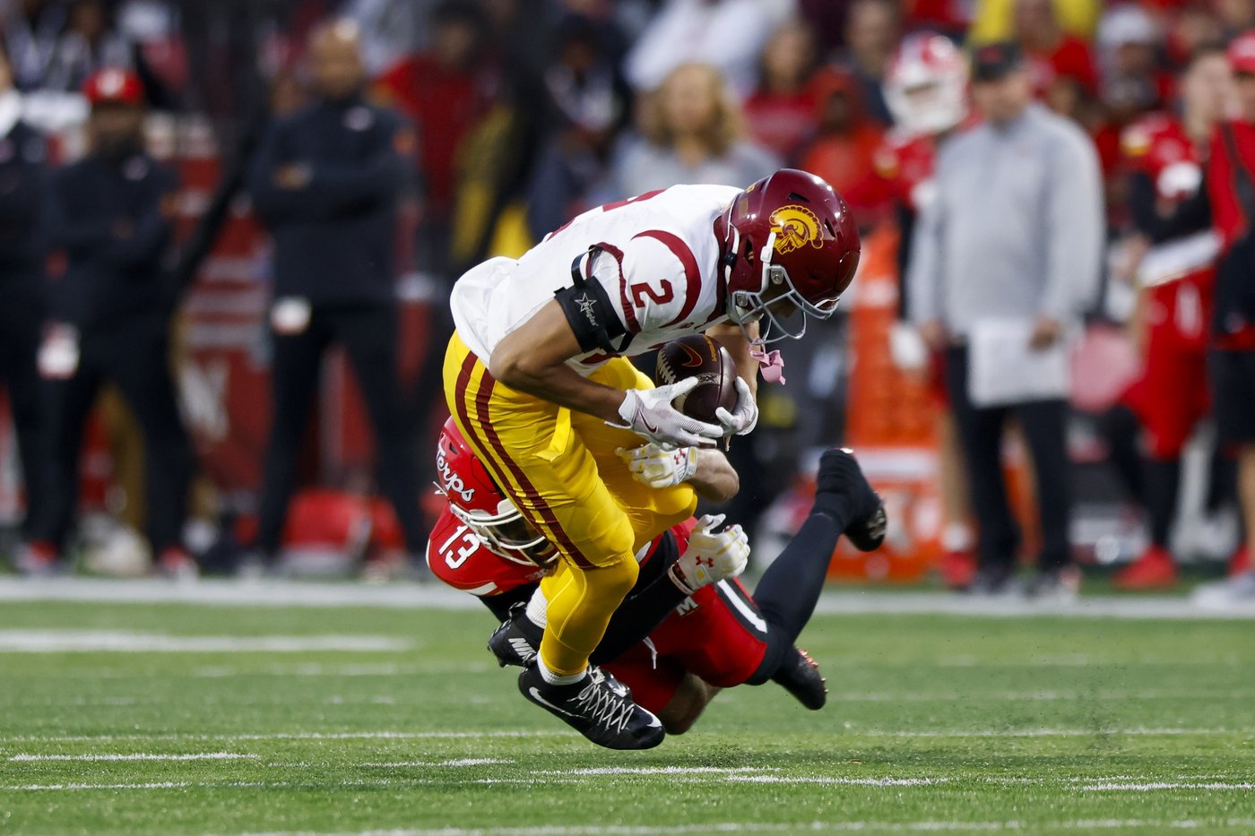 USC blows a 14-point lead to lose its third game in a row, falling 29-28 at Maryland | iNFOnews.ca