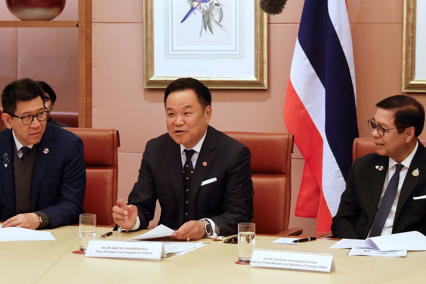 Thai prime minister meets security chiefs after coordinated attacks in 3 southern provinces | iNFOnews.ca Thai prime minister meets security chiefs after coordinated attacks in 3 southern provinces | iNFOnews.ca