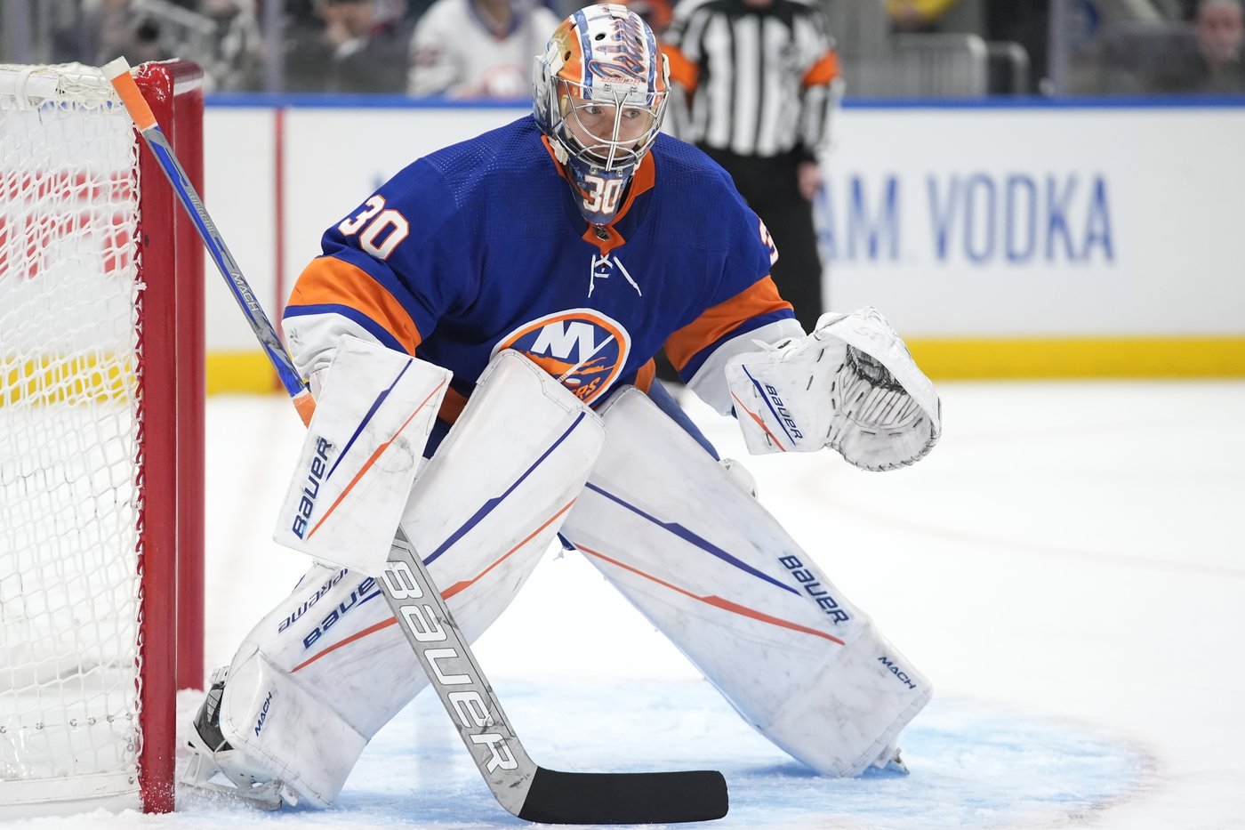 Islanders focused on getting off to strong start in first full season under Patrick Roy | iNFOnews.ca Islanders focused on getting off to strong start in first full season under Patrick Roy | iNFOnews.ca