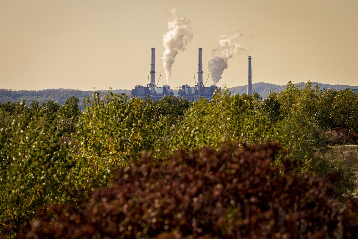 As coal plants shut in Romania, some miners transition to green energy while others are reluctant | iNFOnews.ca As coal plants shut in Romania, some miners transition to green energy while others are reluctant | iNFOnews.ca