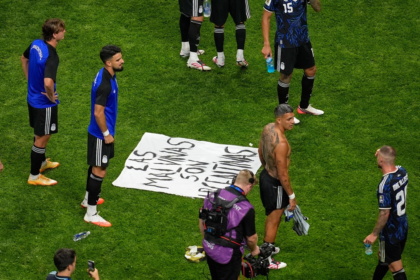 FIFA hits Argentina with World Cup charges for scuffle and 'Malvinas' banner | iNFOnews.ca