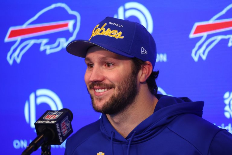 Now a dad, Josh Allen says he wants to win to set an example for his daughter | iNFOnews.ca