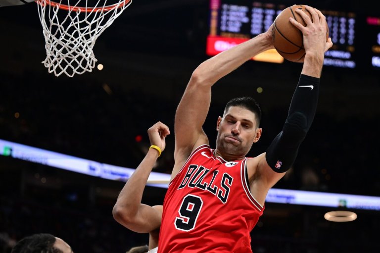Buzelis and Vucevic score 24 apiece to lead Bulls to 136-125 victory over short-handed Cavaliers | iNFOnews.ca