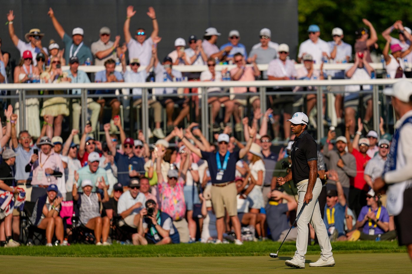 Aaron Rai runs away with the PGA Championship, first English-born winner in more than a century | iNFOnews.ca Aaron Rai runs away with the PGA Championship, first English-born winner in more than a century | iNFOnews.ca