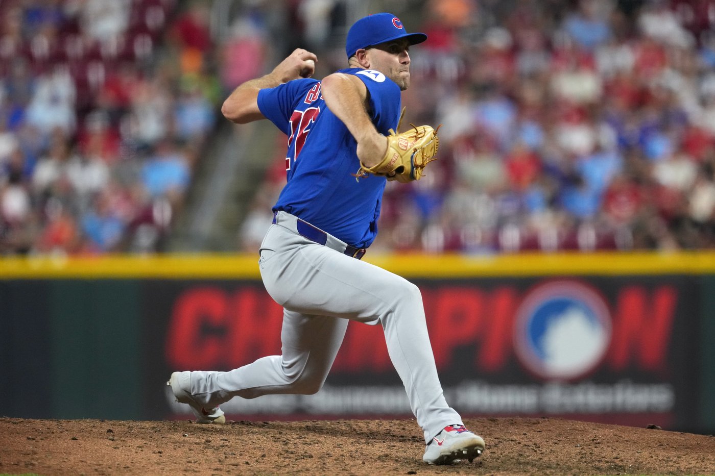 Boyd ends 6-start winless streak, Cubs beat Reds 5-2 to close on playoff berth | iNFOnews.ca