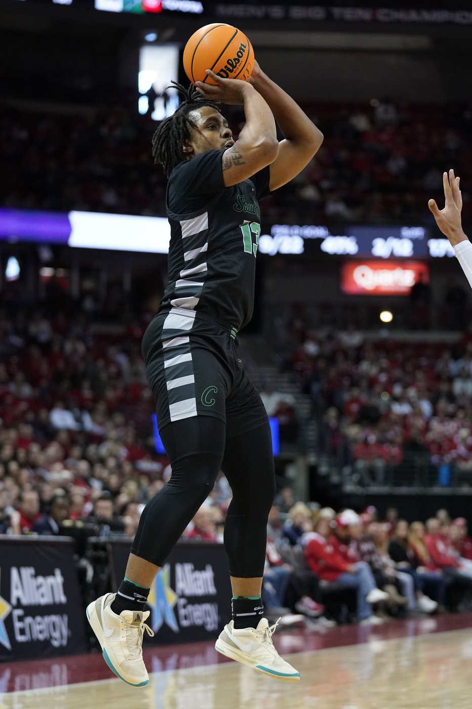 Tonje, Winter pace No. 15 Wisconsin past winless Chicago State 74-53 | iNFOnews.ca