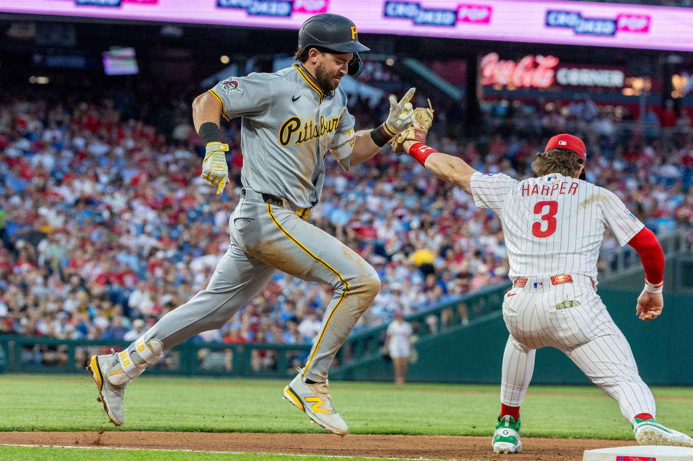 Sánchez fans 9 in 7 innings, becomes 1st starter to reach 10 wins in 8-0 victory over Pirates | iNFOnews.ca Sánchez fans 9 in 7 innings, becomes 1st starter to reach 10 wins in 8-0 victory over Pirates | iNFOnews.ca
