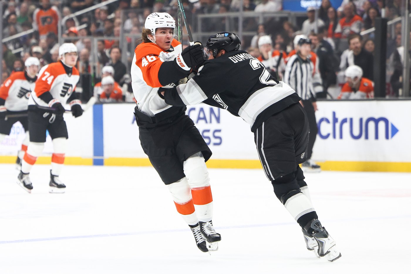 Flyers outlast Kings 4-3 in shootout for their 4th victory in 5 games | iNFOnews.ca Flyers outlast Kings 4-3 in shootout for their 4th victory in 5 games | iNFOnews.ca