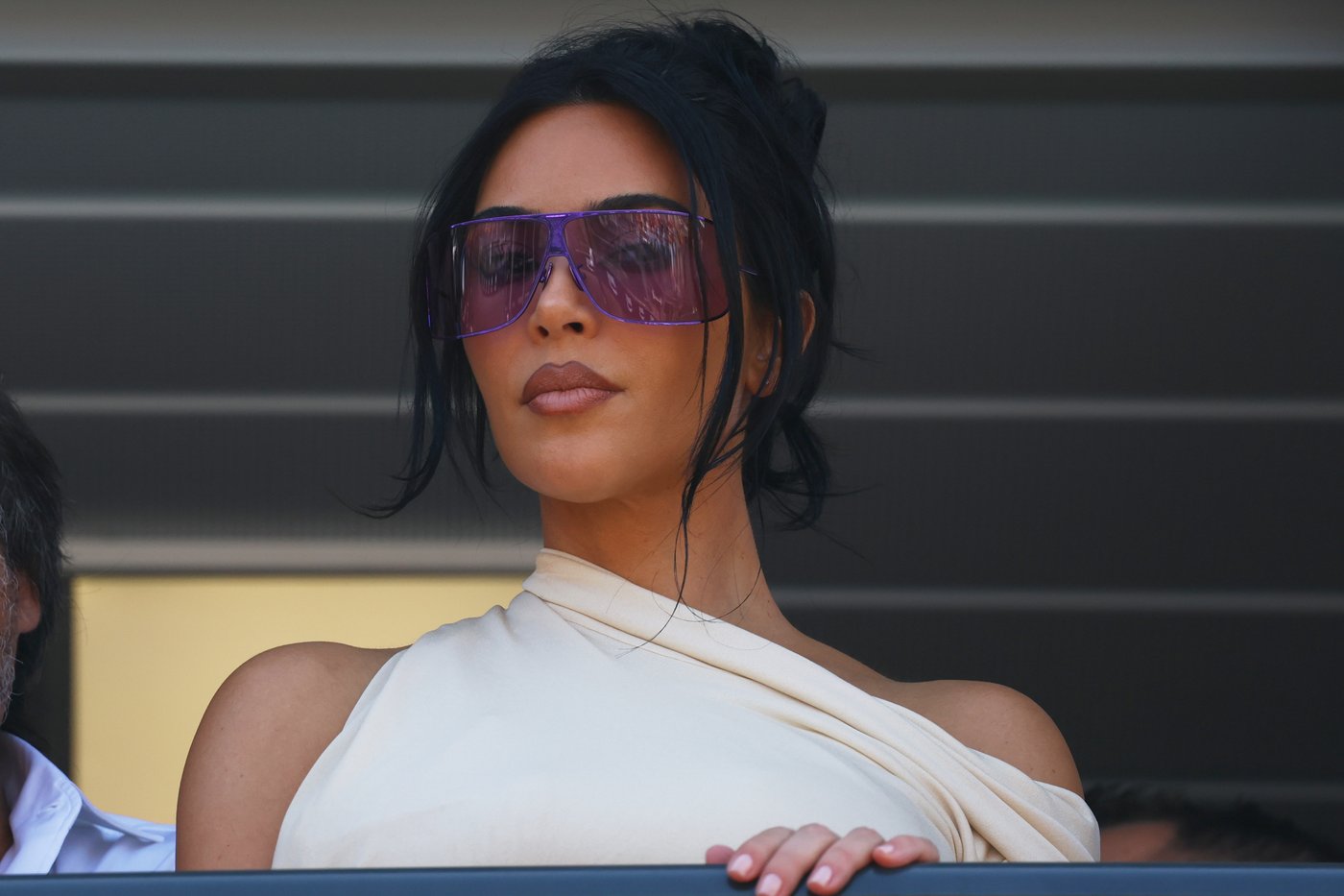 Kim Kardashian watches Lewis Hamilton claim 2nd place at the Monaco Grand Prix | iNFOnews.ca Kim Kardashian watches Lewis Hamilton claim 2nd place at the Monaco Grand Prix | iNFOnews.ca