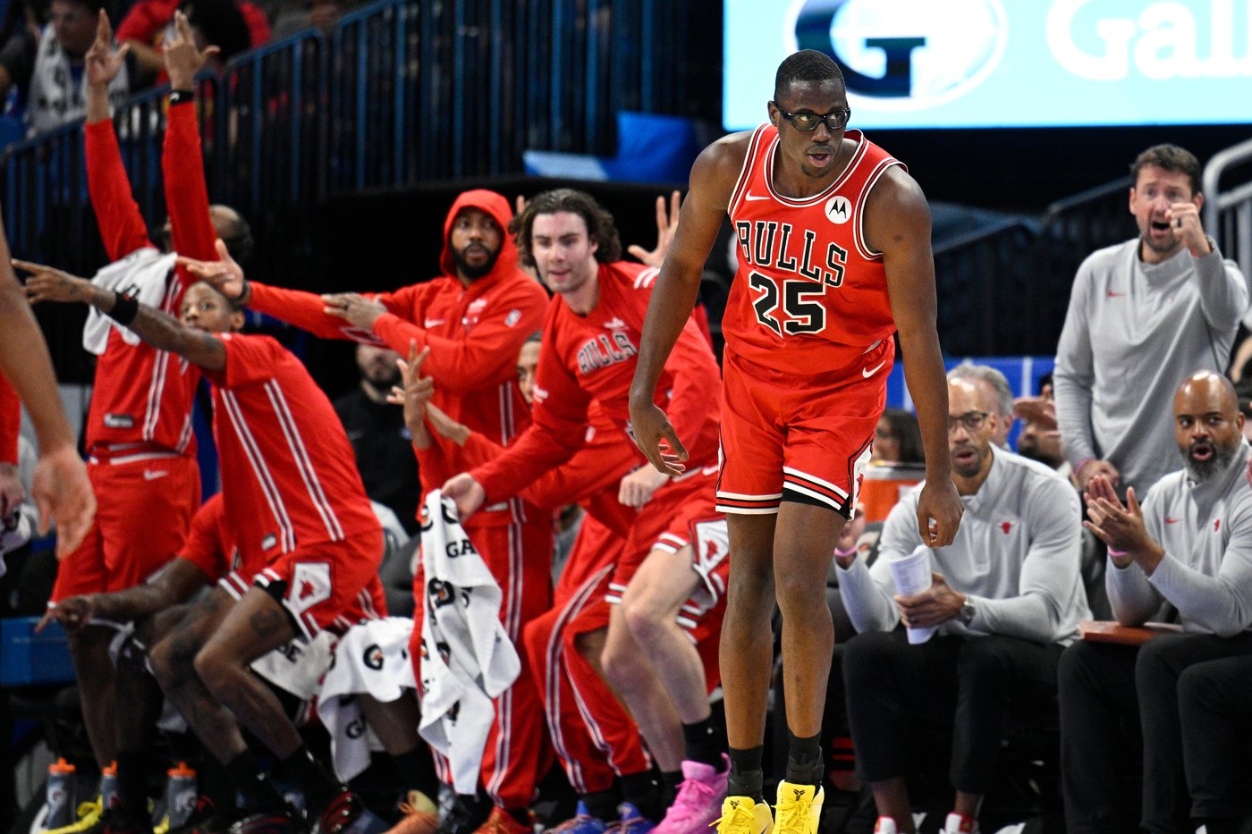 Bulls beat the cold-shooting Magic 110-98 for a 2-0 start | iNFOnews.ca