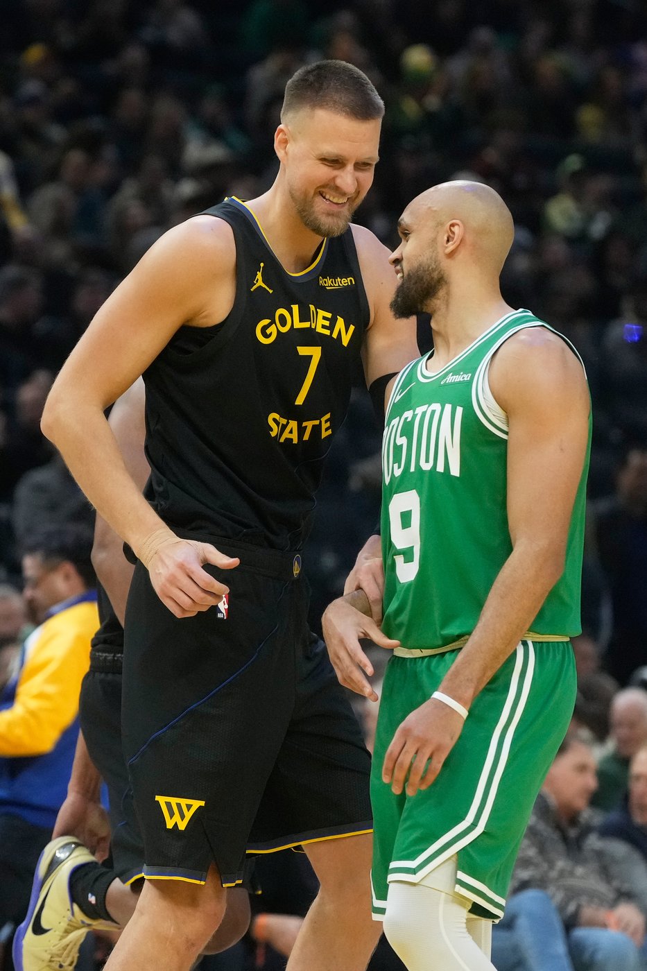 Warriors center Porzingis misses 5th straight game with illness coach Steve Kerr calls "mysterious" | iNFOnews.ca