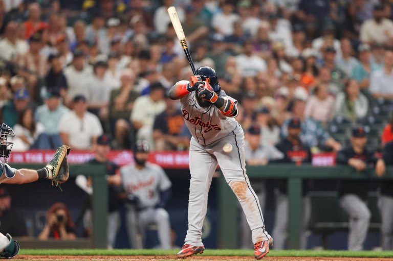 Mariners reliever and manager ejected after 4th Tigers batter hit by pitch | iNFOnews.ca