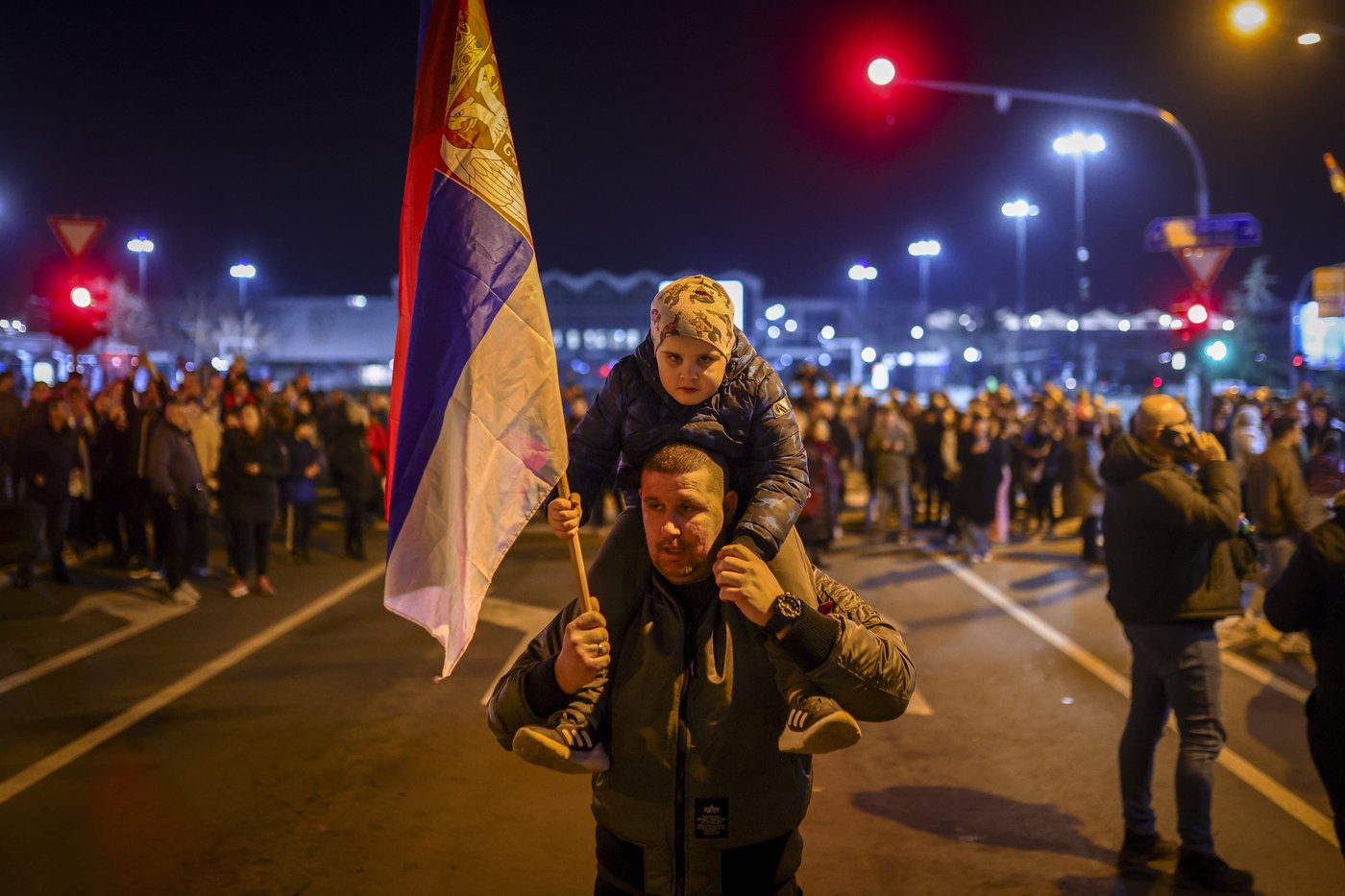 Serbia's students lead Danube bridge blockades as protest draws tens of thousands calling for change | iNFOnews.ca