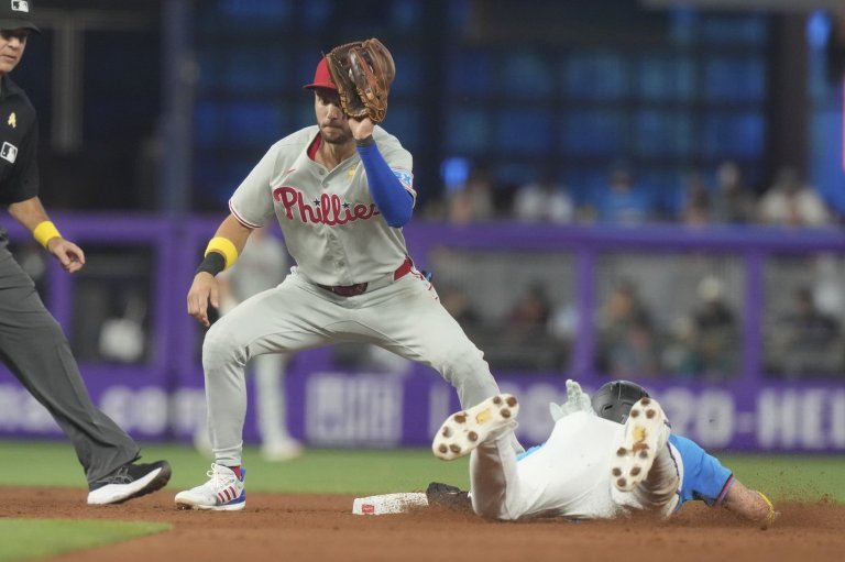 Phillies star Trea Turner is sidelined with a hamstring strain, could return in time for postseason | iNFOnews.ca