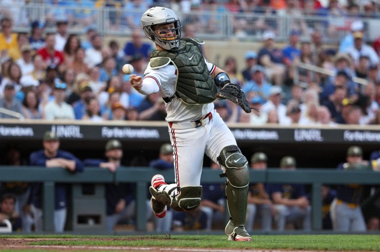 Twins reinstate catcher Ryan Jeffers from injured list after nearly 2-month absence | iNFOnews.ca