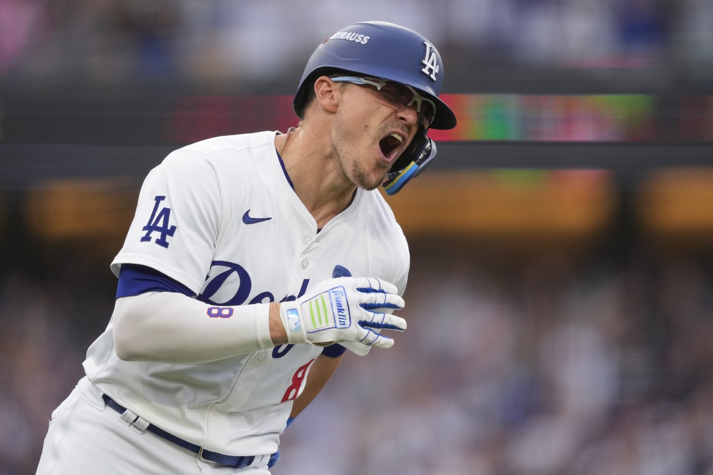Yamamoto outduels Darvish in historic matchup as Dodgers beat Padres 2-0 to reach NLCS | iNFOnews.ca Yamamoto outduels Darvish in historic matchup as Dodgers beat Padres 2-0 to reach NLCS | iNFOnews.ca
