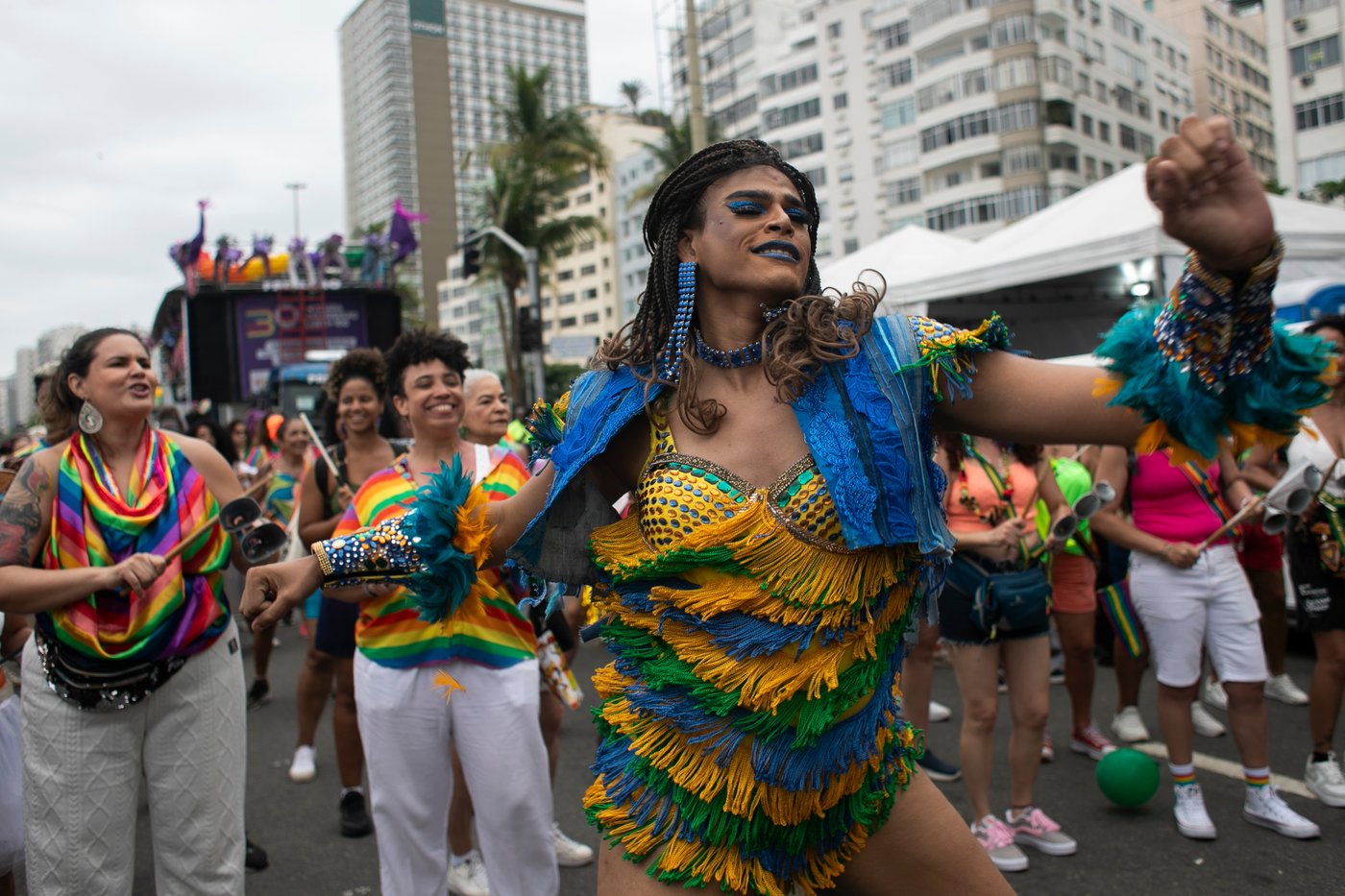 Brazilian revelers at Rio’s Pride march rejoice after Bolsonaro’s preemptive jailing | iNFOnews.ca Brazilian revelers at Rio’s Pride march rejoice after Bolsonaro’s preemptive jailing | iNFOnews.ca