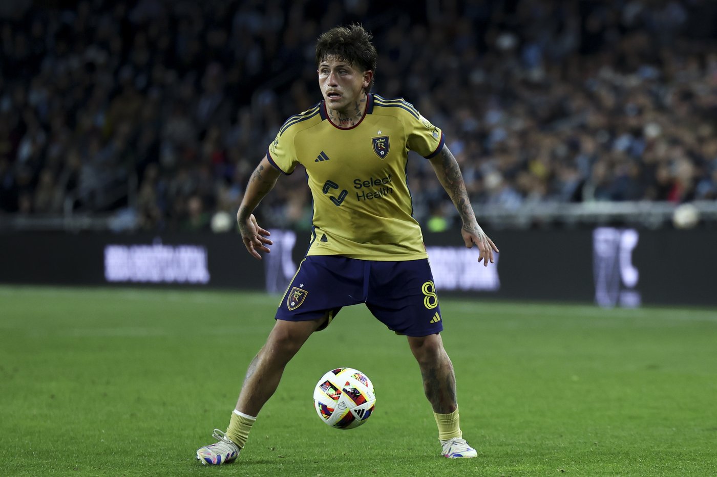 Sent off against Toronto FC, Salt Lake's Diego Luna has red card rescinded on appeal | iNFOnews.ca Sent off against Toronto FC, Salt Lake's Diego Luna has red card rescinded on appeal | iNFOnews.ca