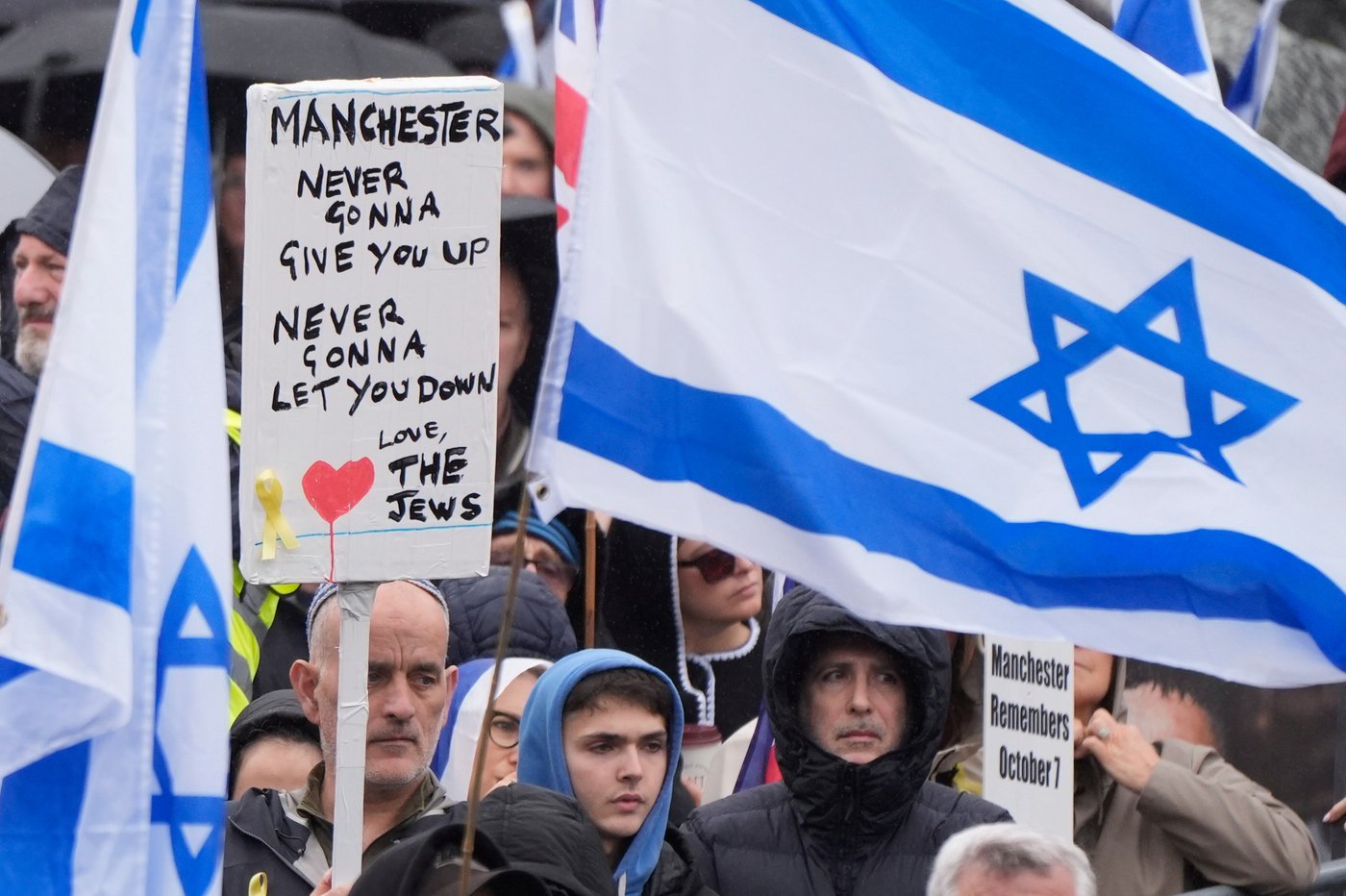 Manchester synagogue attacker pledged allegiance to Islamic State group, police say | iNFOnews.ca Manchester synagogue attacker pledged allegiance to Islamic State group, police say | iNFOnews.ca