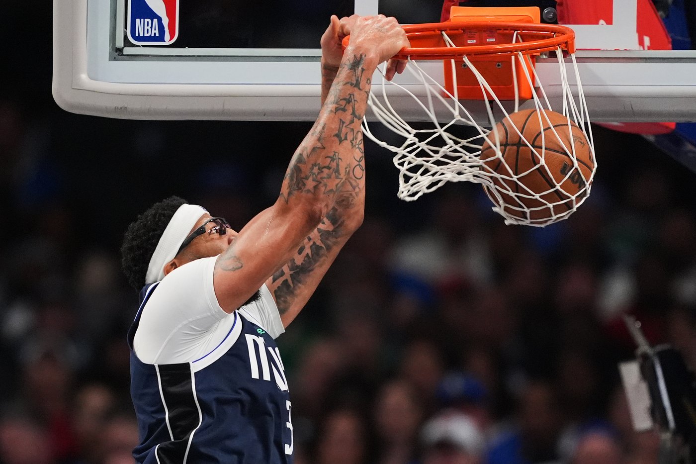 Anthony Davis has 24 points and 14 rebounds to lead Mavericks past Nets 119-111 | iNFOnews.ca