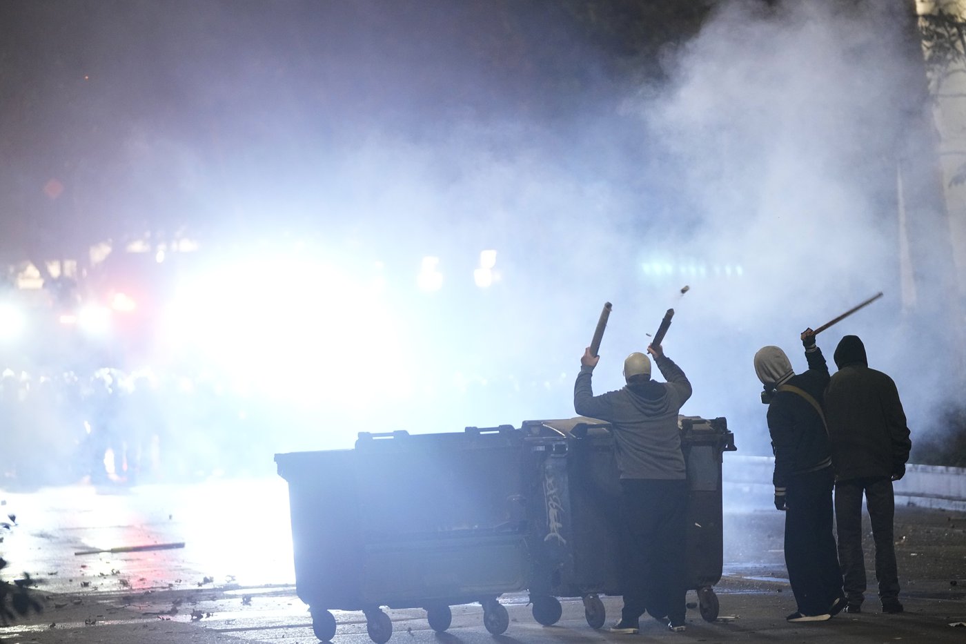 Police in Georgia arrest an opposition leader as mass protests continue | iNFOnews.ca Police in Georgia arrest an opposition leader as mass protests continue | iNFOnews.ca