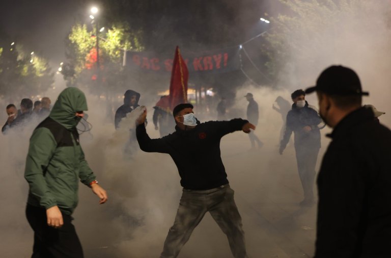 Anger erupts in Pristina after Kosovo parliament stalls bid to curb powers of Hague court | iNFOnews.ca