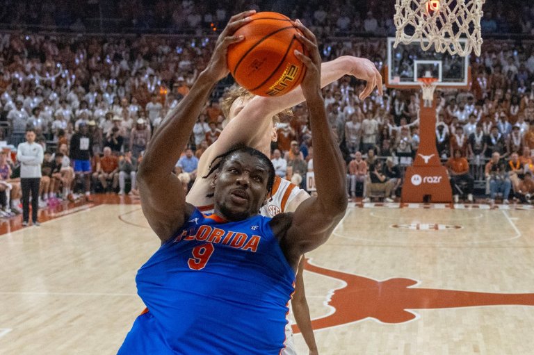 Florida's Rueben Chinyelu wants to be able to fix the teeth he could knock out in March Madness | iNFOnews.ca