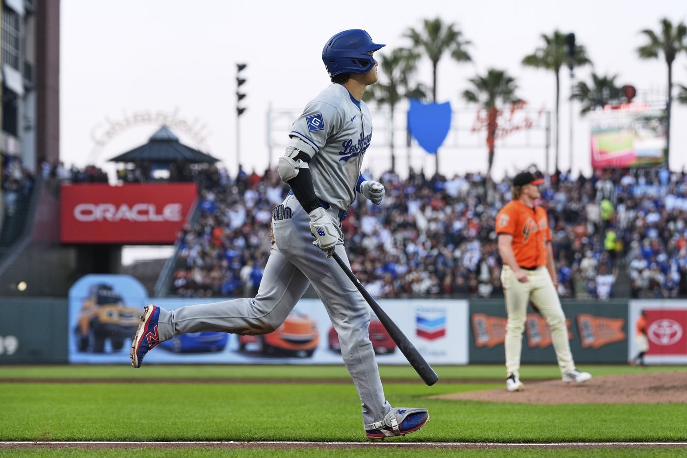 Shohei Ohtani crushes 32nd home run into San Francisco's McCovey Cove | iNFOnews.ca