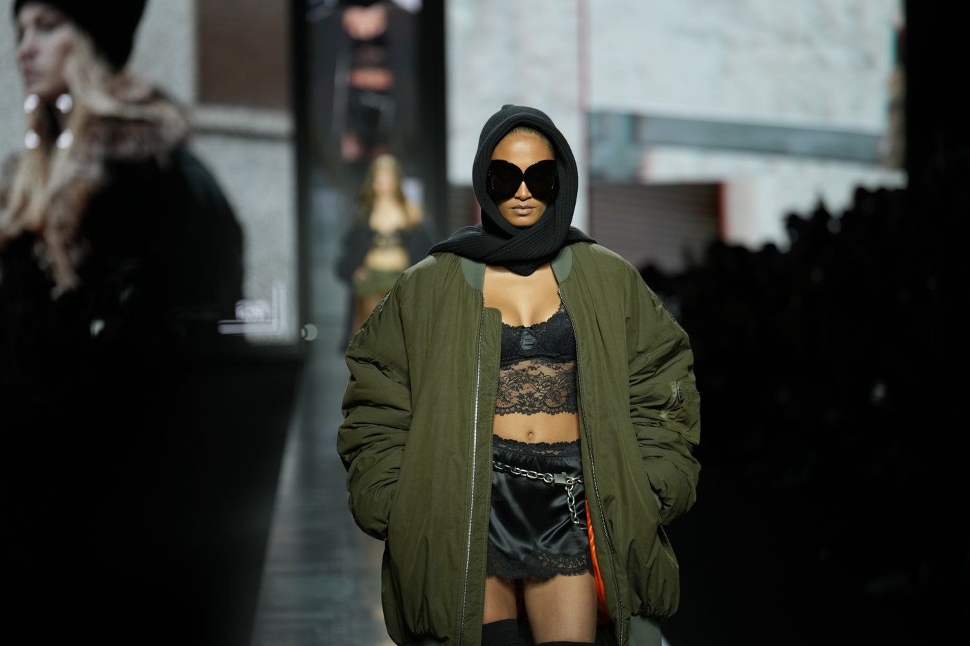 Rocker Victoria De Angelis spins a DJ set as Dolce & Gabbana's Milan show spills onto the streets | iNFOnews.ca