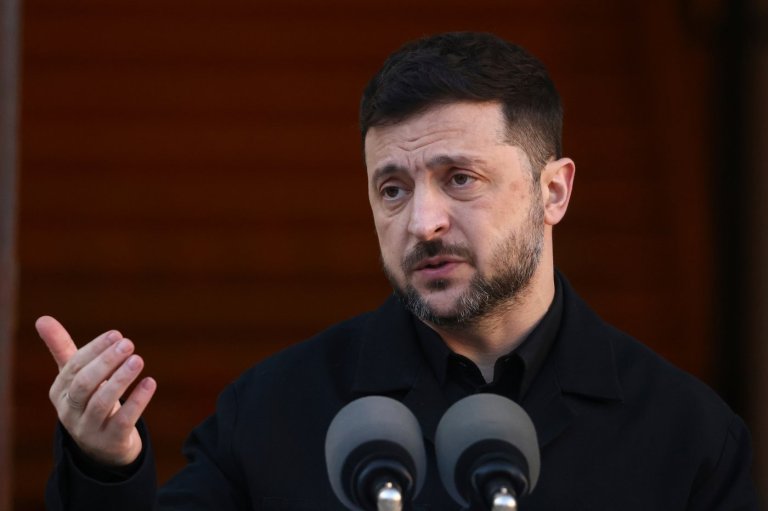 Zelenskyy heads to London for talks with European allies on peace plan and security | iNFOnews.ca