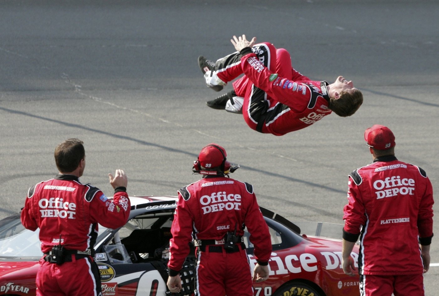 NASCAR honors 'The Ironman' Ricky Rudd and 'Cousin Carl' Edwards as Hall of Fame inductees | iNFOnews.ca NASCAR honors 'The Ironman' Ricky Rudd and 'Cousin Carl' Edwards as Hall of Fame inductees | iNFOnews.ca