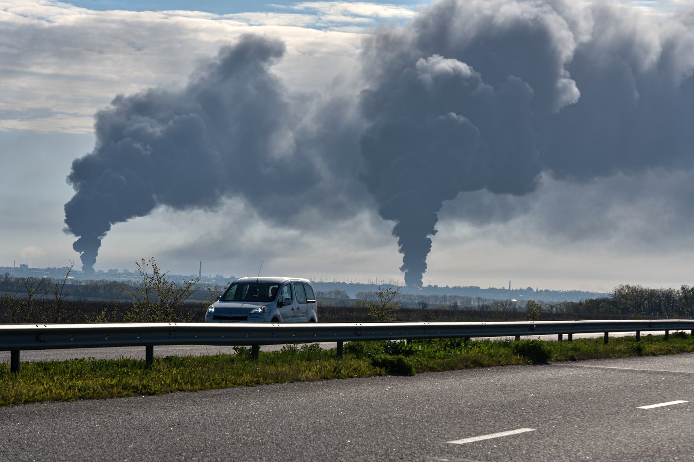 Russia and Ukraine exchange attacks, killing and wounding dozens, as Zelenskyy calls for more talks | iNFOnews.ca Russia and Ukraine exchange attacks, killing and wounding dozens, as Zelenskyy calls for more talks | iNFOnews.ca