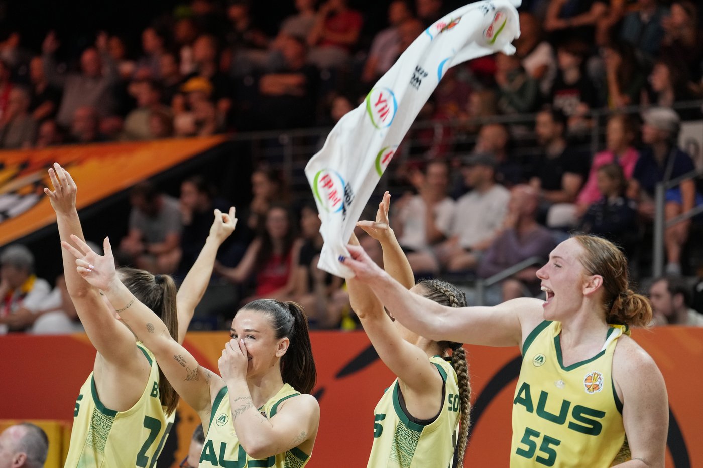 Record-setting Japan and Australia start women’s basketball World Cup with wins; US-China later | iNFOnews.ca