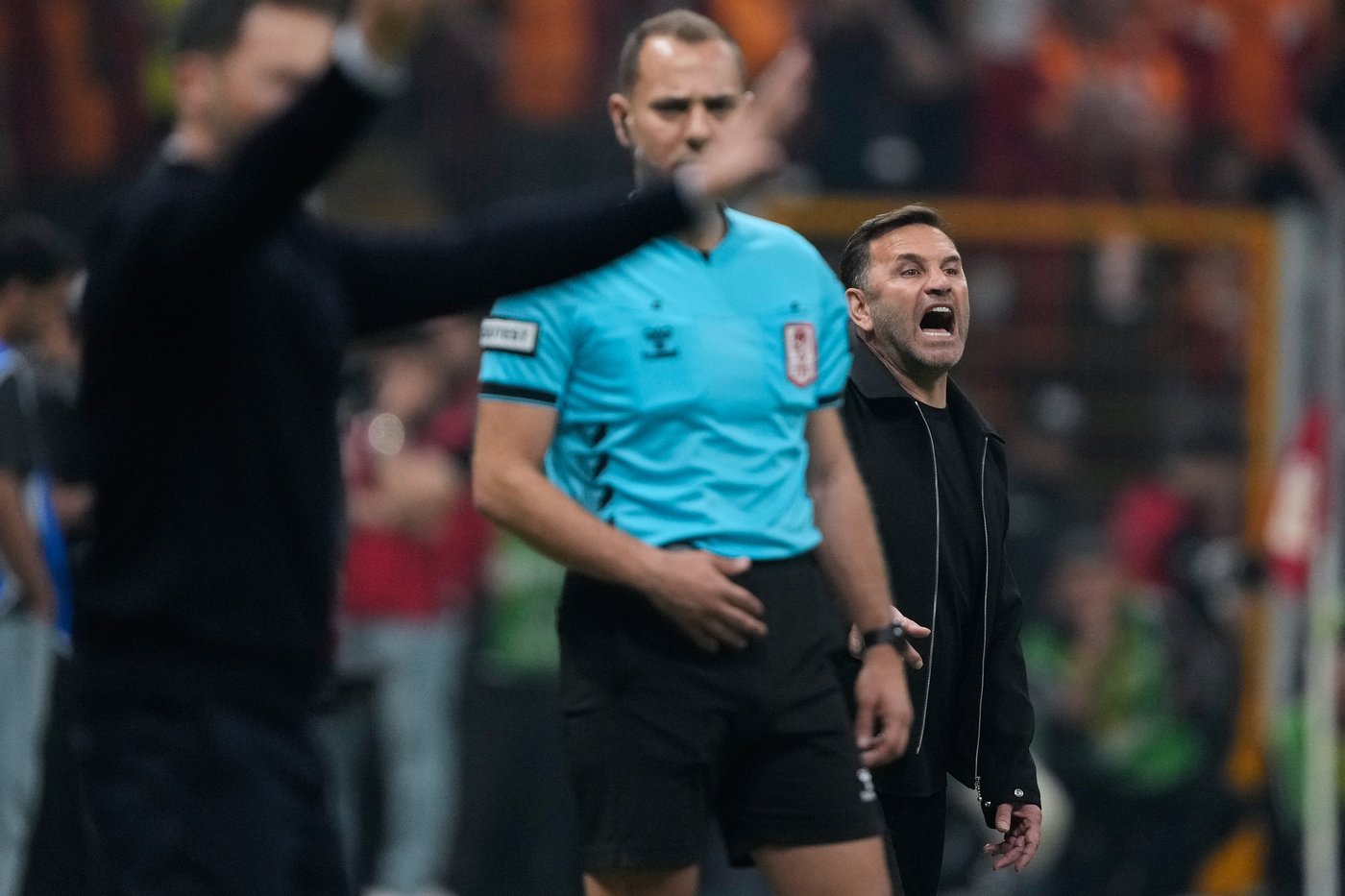 Galatasaray posts about 'evil inside' refereeing during key title race win over Fenerbahce | iNFOnews.ca Galatasaray posts about 'evil inside' refereeing during key title race win over Fenerbahce | iNFOnews.ca