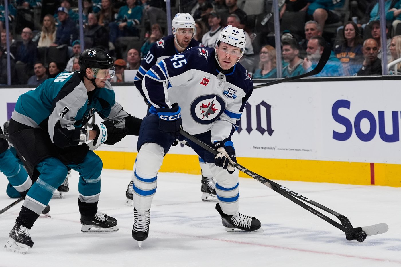 Michael Misa scores in overtime as the San Jose Sharks beat the Winnipeg Jets 2-1 | iNFOnews.ca