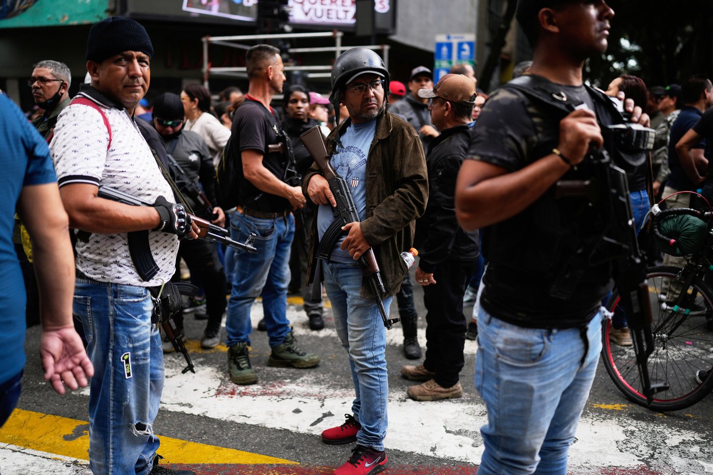 Photos of Venezuela the day after US forces captured President Nicolás Maduro | iNFOnews.ca