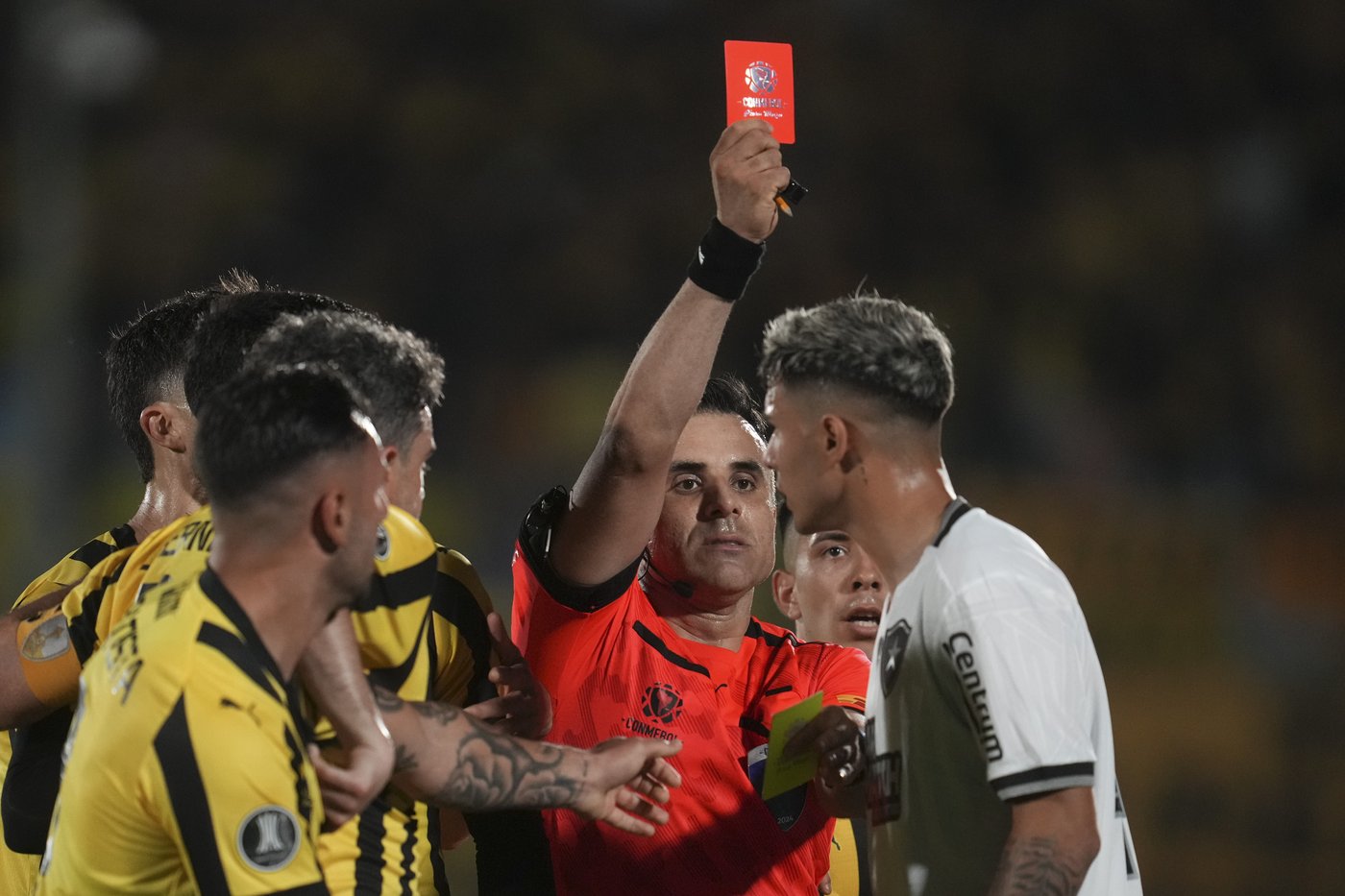 Brazil's Botafogo advances to its 1st Copa Libertadores final despite 3-1 loss at Penarol | iNFOnews.ca Brazil's Botafogo advances to its 1st Copa Libertadores final despite 3-1 loss at Penarol | iNFOnews.ca