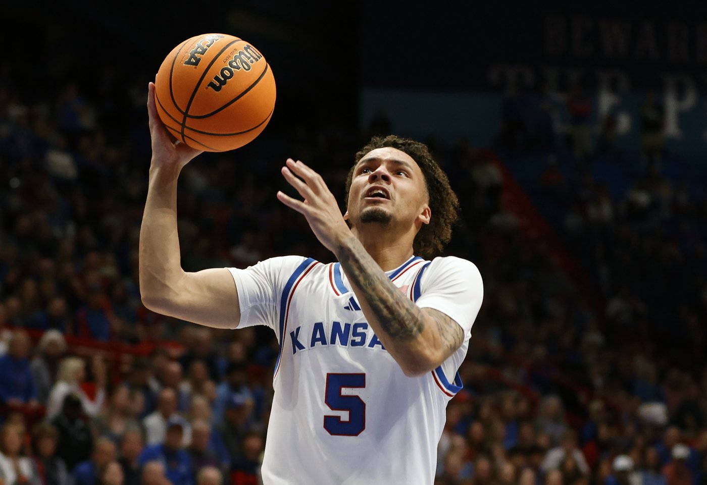 AP men's player of the week: Creighton's Ryan Kalkbrenner couldn't miss in 2 opening-week games | iNFOnews.ca