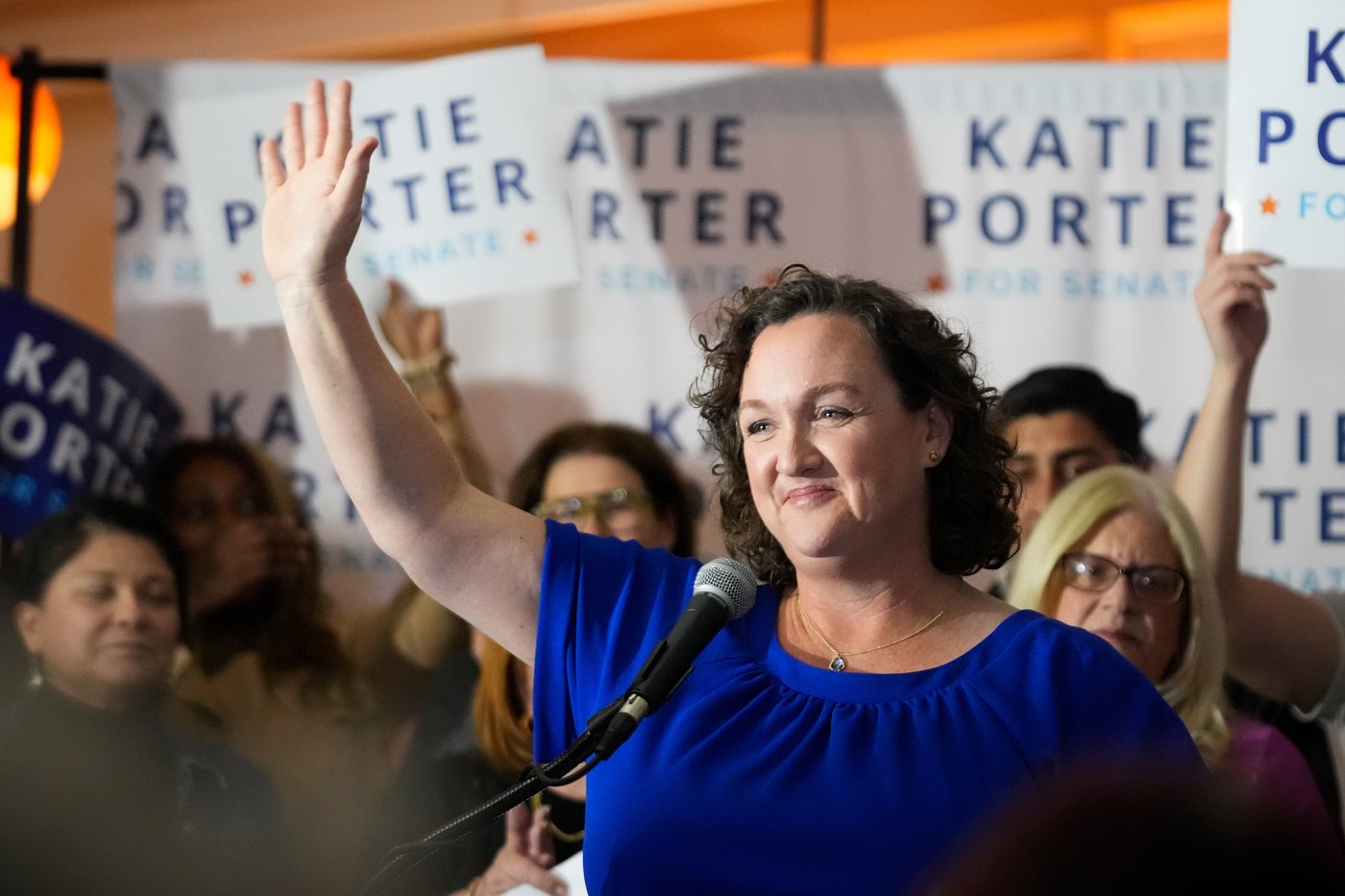 Crowded Democratic field in California governor's race might provide a rare opening for the GOP | iNFOnews.ca Crowded Democratic field in California governor's race might provide a rare opening for the GOP | iNFOnews.ca