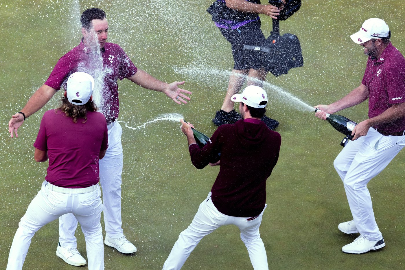 Lucas Herbert caps off wire-to-wire win at LIV Golf Virginia | iNFOnews.ca
