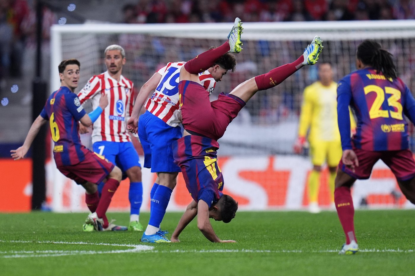 Atletico Madrid withstands Barcelona’s early blitz to reach the Champions League semifinals | iNFOnews.ca