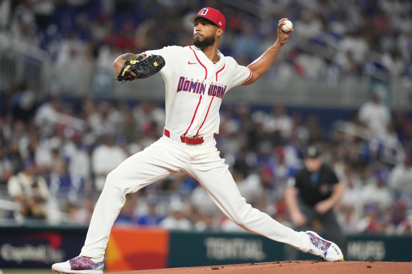 Phillies agree to 6-year contract with opening day starter Cristopher Sánchez | iNFOnews.ca Phillies agree to 6-year contract with opening day starter Cristopher Sánchez | iNFOnews.ca