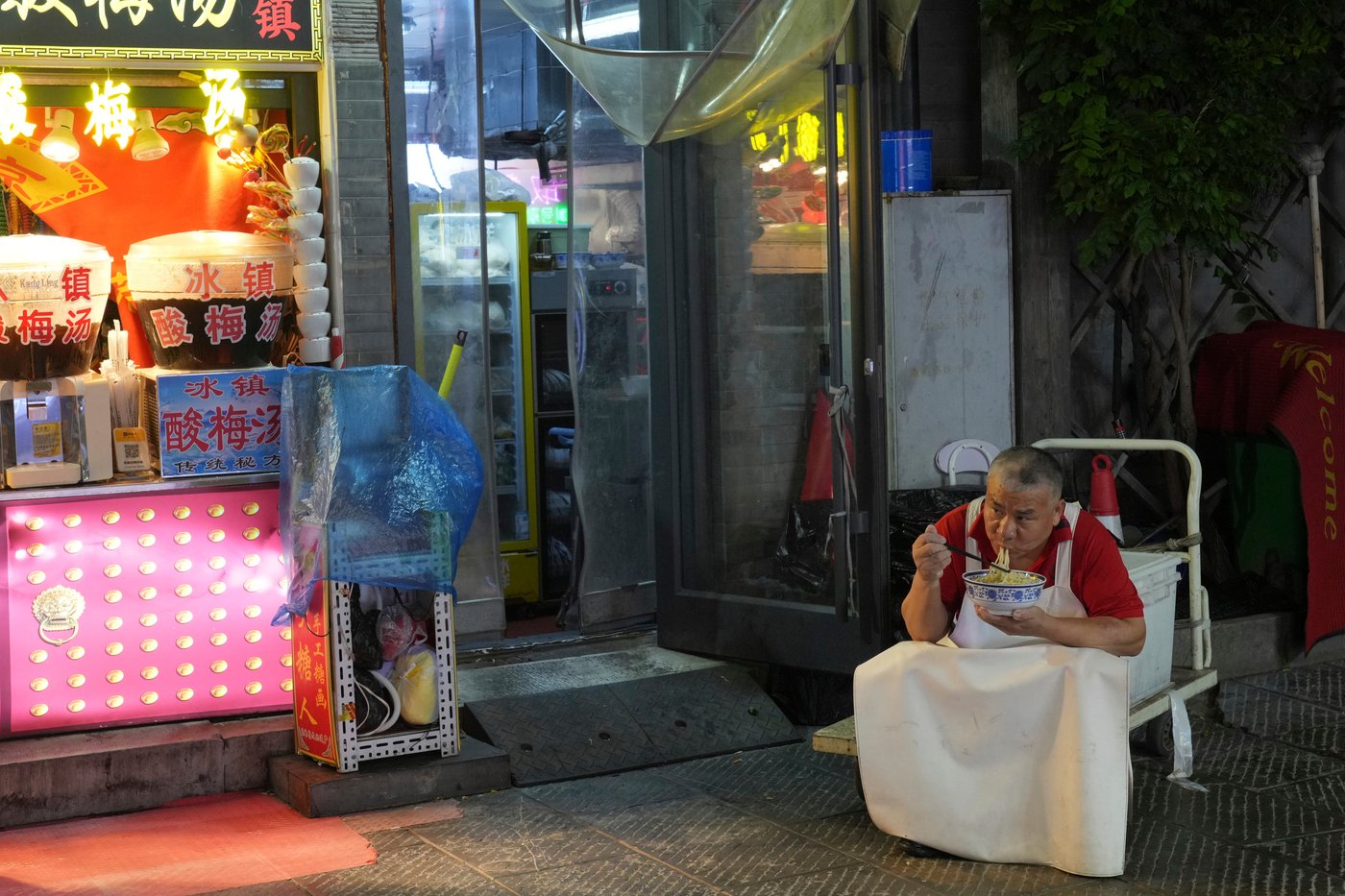 Daily life around the world, in photos | iNFOnews.ca