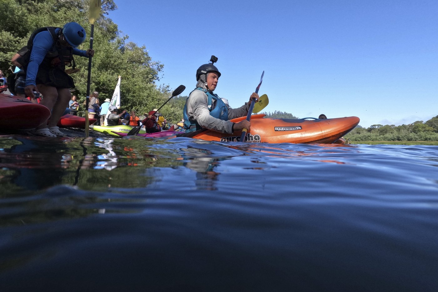 Native American teens kayak major US river to celebrate removal of dams and return of salmon | iNFOnews.ca
