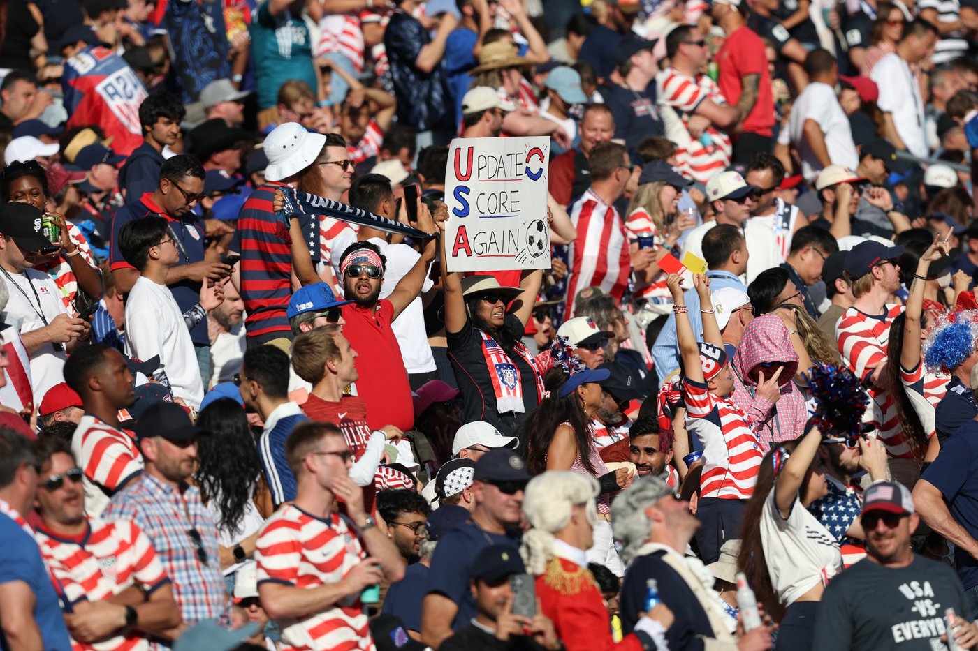StubHub sued by fans who say ticket cancellations crushed dreams of going to World Cup | iNFOnews.ca