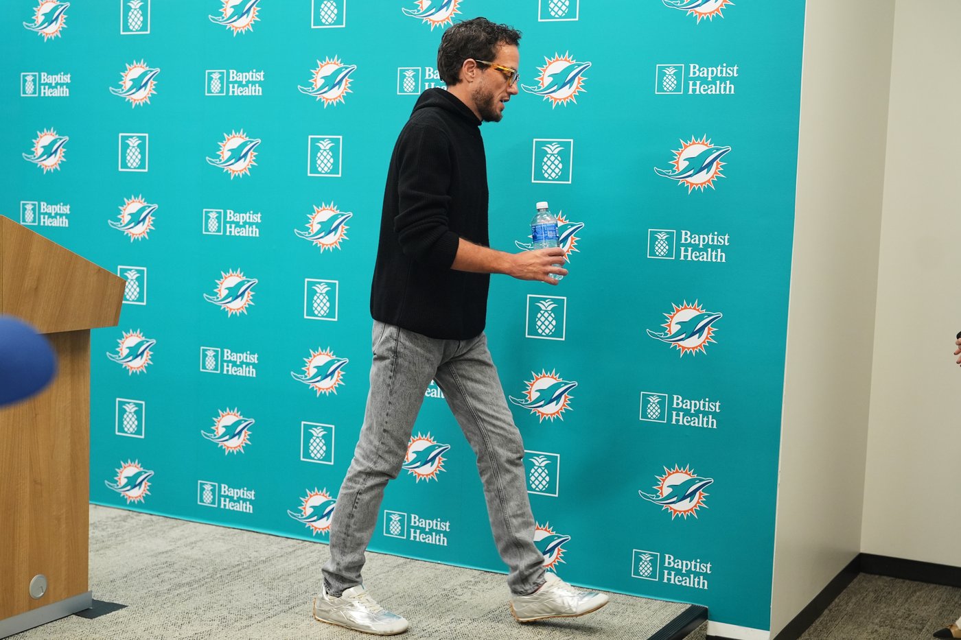 After Mike McDaniel's firing, the Dolphins could pursue John Harbaugh or another experienced coach | iNFOnews.ca After Mike McDaniel's firing, the Dolphins could pursue John Harbaugh or another experienced coach | iNFOnews.ca