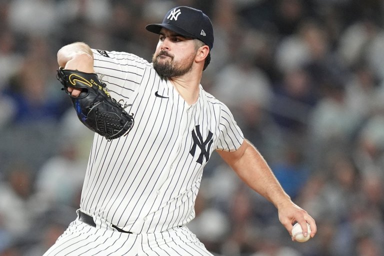 Photo Gallery: Yankees beat Blue Jays 9-6 in Game 3 | iNFOnews.ca