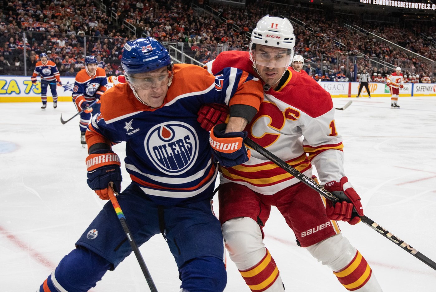 Calgary Flames captain Mikael Backlund reflects on joining NHL's 1,000-game club | iNFOnews.ca Calgary Flames captain Mikael Backlund reflects on joining NHL's 1,000-game club | iNFOnews.ca