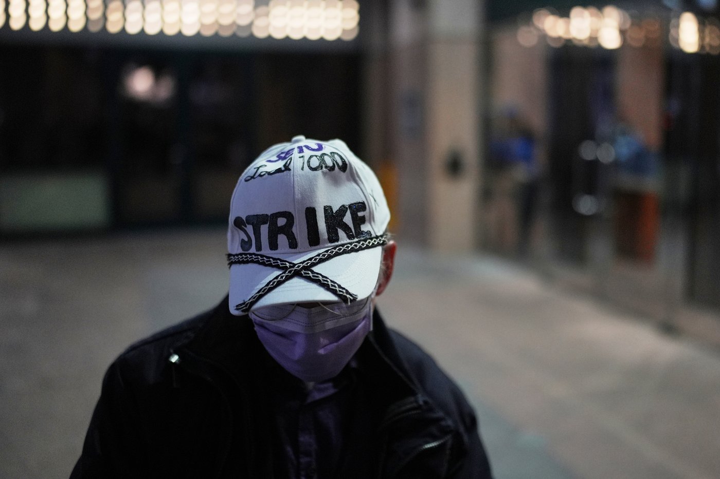 California state workers begin 1-day strike over return-to-office mandate, pay and healthcare | iNFOnews.ca California state workers begin 1-day strike over return-to-office mandate, pay and healthcare | iNFOnews.ca